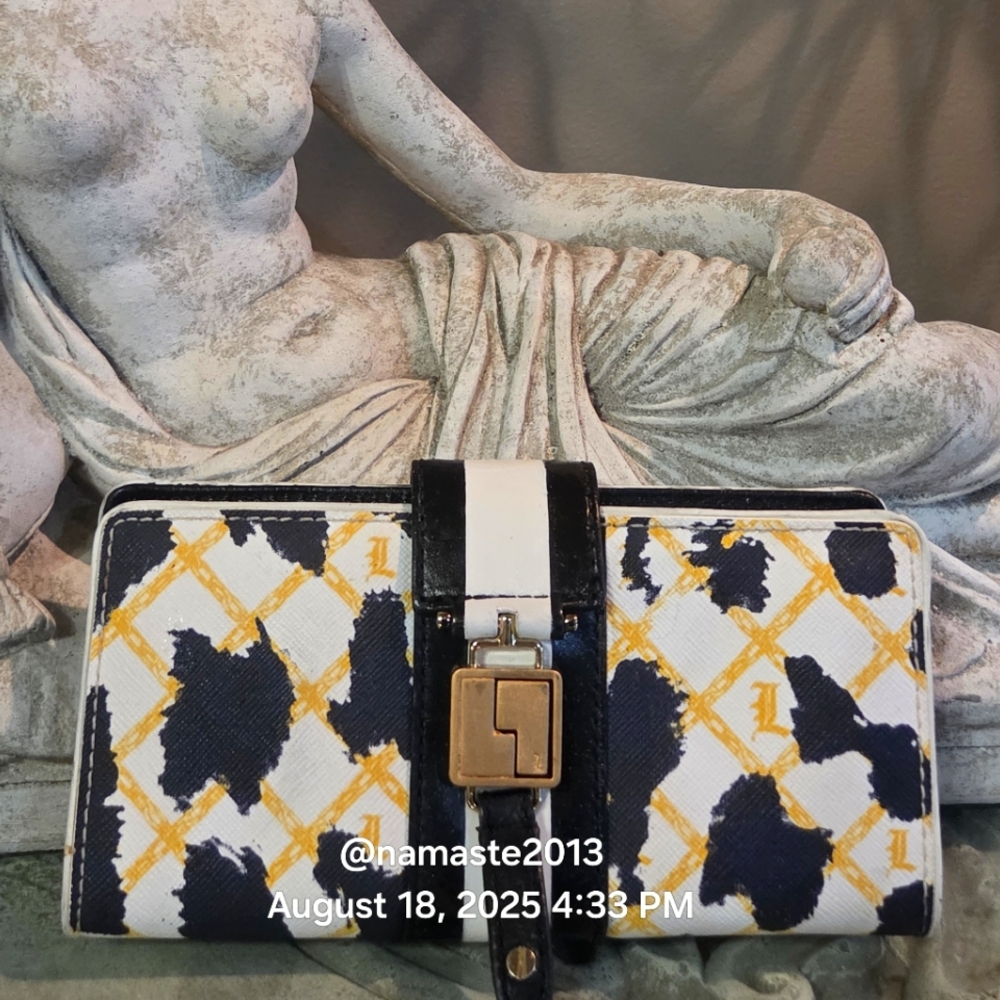 L.A.M.B. Gwen Stefani White Leopard Wallet Clutch Designer Leather Canvas #160